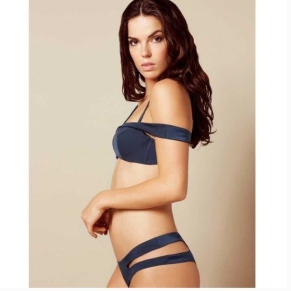 NWT Agent Provocateur Navy Pia Bikini Set size 6 and 36C liner still attached - Picture 8 of 16